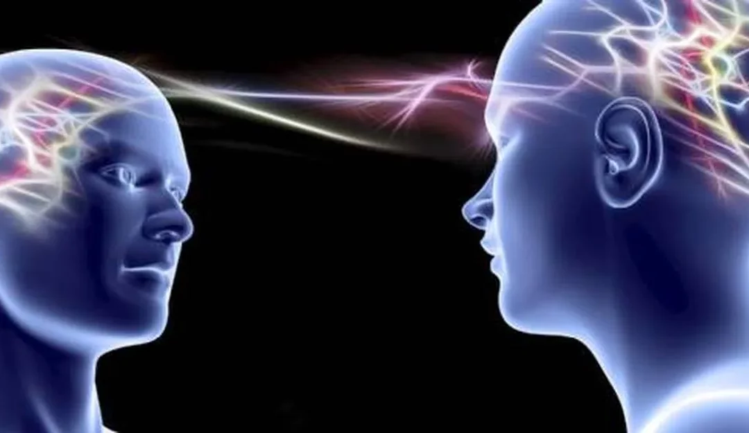 🧠 STFE – Fiche #23 : Télépathie, Contrôle Mental et Réseaux Neuro-Subspatiaux